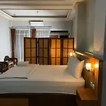 Wesbobo Inn Solo